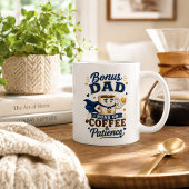 ボーナスダッドはコーヒーと辛抱でできている マグカップ