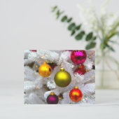 ボーブル付き白いクリスマスツカラフルリー ポストカード (スタンド正面)