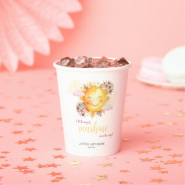 ボーホガールの途中で太陽の光が少し光っている 紙コップ