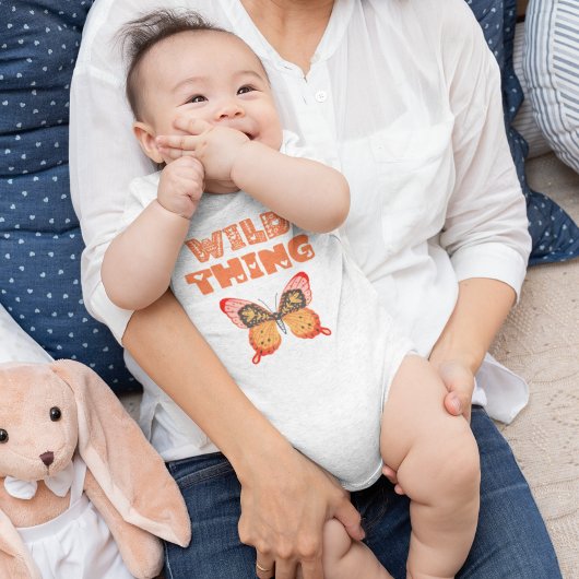 ボーホー チック ワイルド シング バタフライ ベビーボディスーツ
