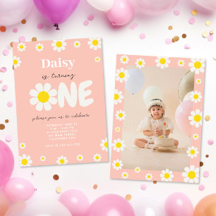ボーホー ピンク キュート デイジー フラワーズ 1歳 誕生日 フォト 招待状