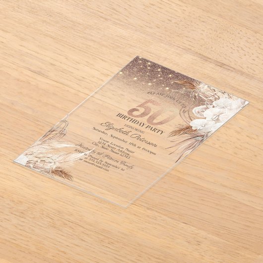 ボーホー フラワーとストリング ライトが輝く50歳の誕生日 アクリル招待状 (レイダウン)