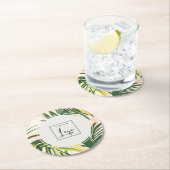 ボーホー ブラッシュ グリーン トロピカル パームリーフ ビーチ ロゴ ラウンドペーパーコースター (インサイチュ)