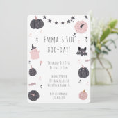 ボーホ モダン ピンク ハロウィン 誕生日 招待状 (スタンド正面)