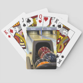 ボーリングの小道とボウリングボール トランプ