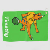 ボーリングの漫画のパーソナライズされたボウリングをする人、 クリケットの投手 ゴルフタオル (横)