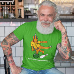 ボーリングの漫画のパーソナライズされたボウリングをする人、 クリケットの投手 Tシャツ<br><div class="desc">独自のスローガンをボーリングリーグの名前または独自のトーキーを作成する名前カスタムに追加する。このTシャツは、ボーリングシャツに恐竜の可愛い漫画イラストレーションを備え、白いレタリングで自分の文字と一緒にカスタマイズいる準備ができている。</div>