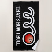 ボーリングをするファンのためのおもしろいなビーチタオルのギフト ビーチタオル (正面)