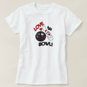 ボーリングをする愛ボーリング・ピンおよび球 Tシャツ