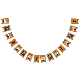 ボーリングをテーマにした誕生日パーティーの写真と年齢 バンティングフラッグ