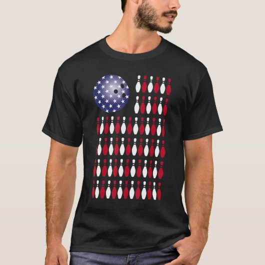 ボーリングアメリカ国旗ボウリングをする人、 クリケットの投手アメリカボーリングピン Tシャツ (正面)