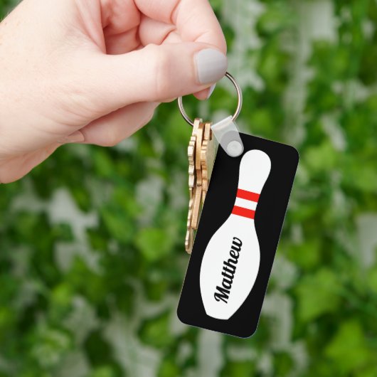 ボーリングパーソナライズされたピンキーチェーンボウリングをする人、 クリケットの投手 キーホルダー (手)