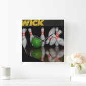 ボーリングピンクロック スクエア壁時計 (ホーム)