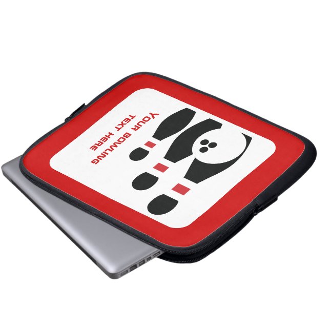 ボーリングボールとピン黒の赤カスタムいボール ラップトップスリーブ (正面下部)