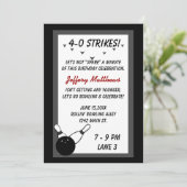 ボーリング誕生日パーティー黒い灰色の年齢カスタマイズ可能 招待状 (スタンド正面)