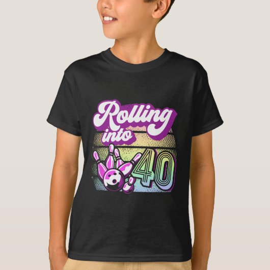 ボーリング転がパーティーの40へのボーリング誕生日 Tシャツ (正面)