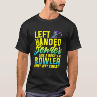 ボーリング離れ手付きボウリングをする人、 クリケットの投手 Tシャツ