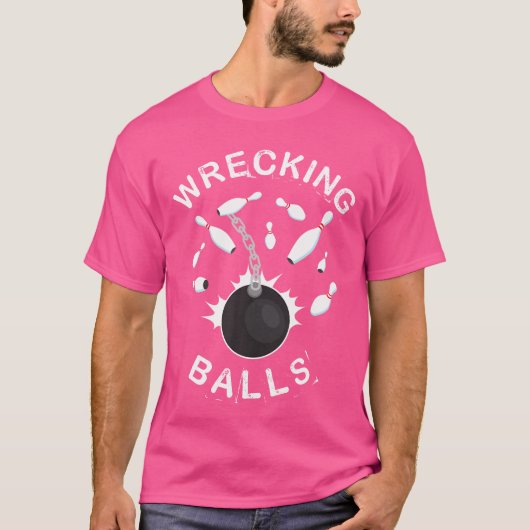 ボールおもしろいを男性へ破るボーリングまたは女性 Tシャツ (正面)