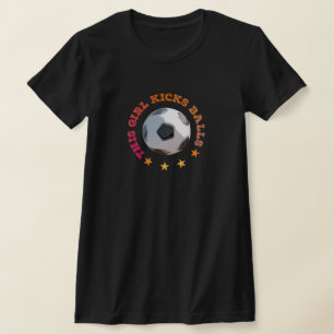 ボールが蹴れる女の子 笑える女子サッカー選手 Tシャツ