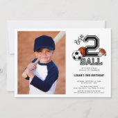 ボールで生まれたスポーツテーマの男の子の2歳誕生日パーティー 招待状 (正面)