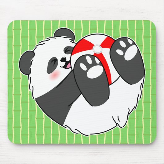 ボールで遊ぶかわいい赤ちゃんパンダ マウスパッド (正面)