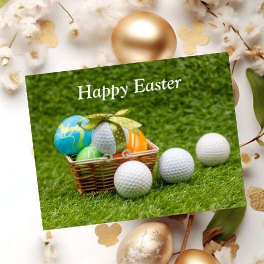 ボールとカラフルイースター卵を持つゴルフイースター シーズンポストカード