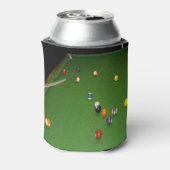 ボールとキューを入れた8ボールのテーブルオイルペイント。 缶クーラー (缶裏面)