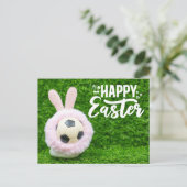 ボールとバニーを持つサッカーのイースター選手 シーズンポストカード (スタンド正面)