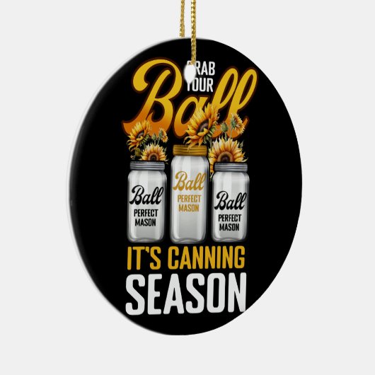 ボールを取る缶詰シーズンガーデニング庭師 セラミックオーナメント (右)