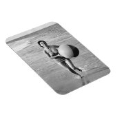 ボールを持ったビーチ マグネット (右側)