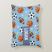 ボールスポーツをテーマにしたパターンボーイズルームデコール アクセントクッション (正面(垂直))