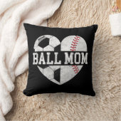 ボールママハートおもしろい野球サッカーママ クッション (ブランケット)