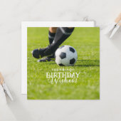 ボール付きサッカー誕生日およびハッピーバースデー カード (正面/裏面インサイチュ)