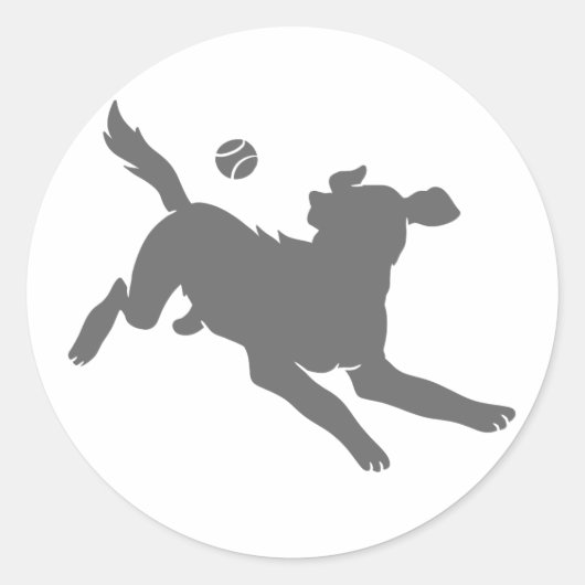 ボール付き犬のシルエット ラウンドシール (正面)