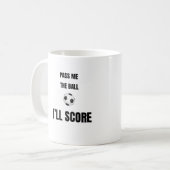 ボール渡して サッカー コーヒーマグ コーヒーマグカップ (正面左)