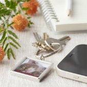 ボール2で眠っている子ネコ キーホルダー (側面)