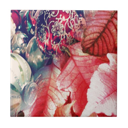 ポインセチアとヴィンテージクリスマスオーナメントデジタル タイル (正面)