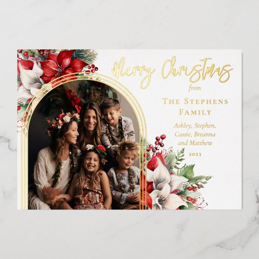 ポインセチアと松のアーチ写真メリークリスマス 箔シーズンカード (正面)