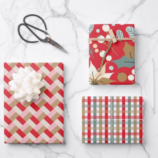 ポインセチアは赤い背景の冬の休日を取り付けた ラッピングペーパーシート (正面)