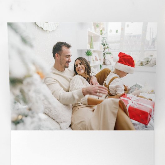 ポインセチア&メリークリスマスタイポグラフィ3 – 写真 三つ折りクリスマスカード (内部最初)