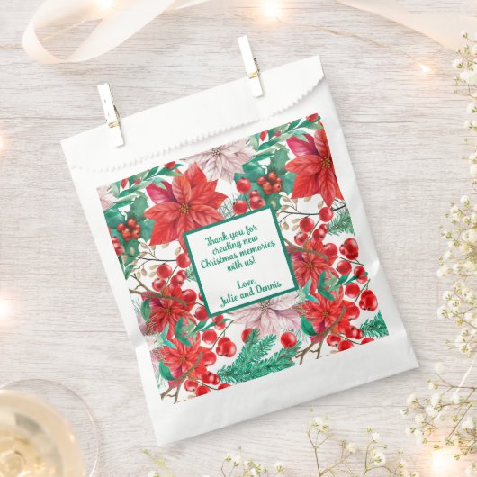 ポインセチア、松の枝と赤い果実 フェイバーバッグ (クリップ留めされた状態)