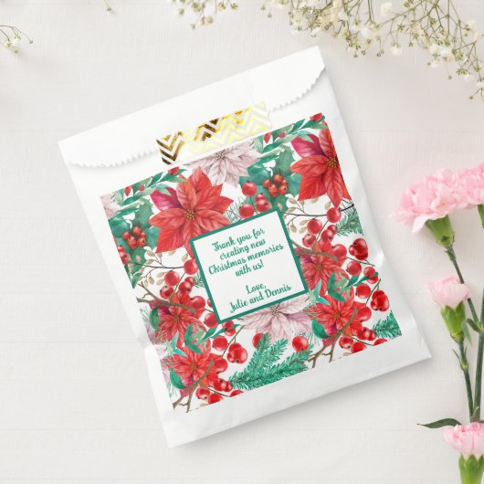 ポインセチア、松の枝と赤い果実 フェイバーバッグ (封をした状態)