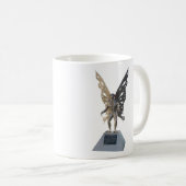 ポイント気持が良いウェストヴァージニアからのMothmanの彫像 コーヒーマグカップ (正面右)