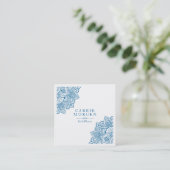 ポウエダーブルー華美トライバルマンダルコーナーフレーム スクエア名刺 (スタンド正面)