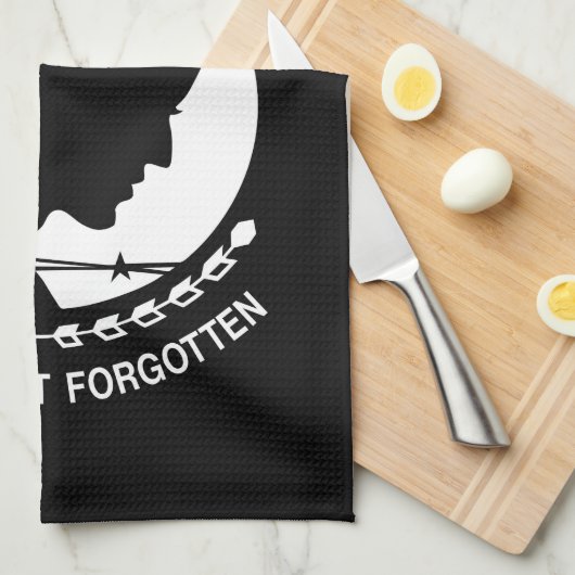 ポウミア国旗恋しく思：ベトナム戦争の兵士，第2次世界大戦 キッチンタオル (四つ折り)