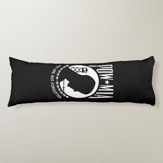 ポウミア国旗恋しく思：ベトナム戦争の兵士，第2次世界大戦 ボディピロー (正面)