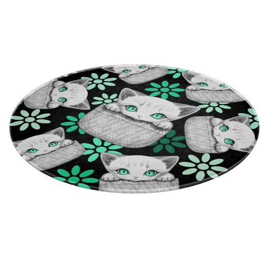 ポケットからよくはしゃぐかわいい猫 カッティングボード (角)