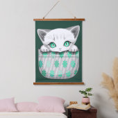 ポケットからよくはしゃぐかわいい猫 吊り下げ型タペストリー (寝室)