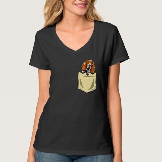 ポケットの子犬の中の犬 Tシャツ (正面)