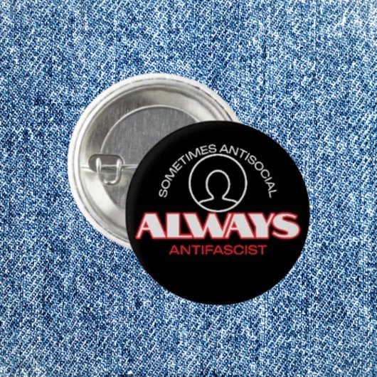 ポケットサイズの抗議：アンチスキストボタン 缶バッジ